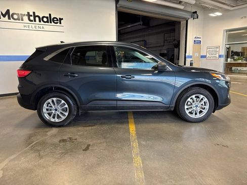 Used 2022 Ford Escape SE w/ Convenience Package AWD/4WD image 8