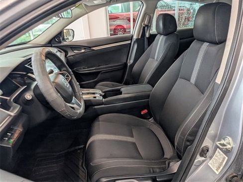Used 2018 Honda Civic EX image 5