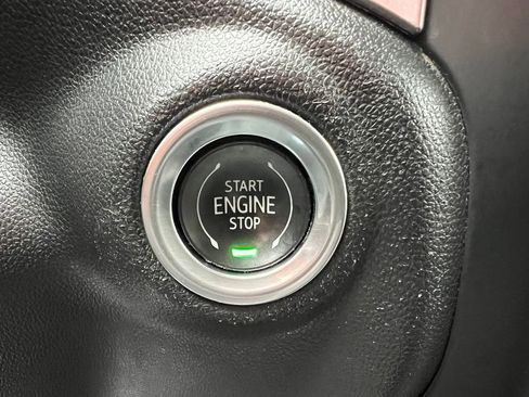 Used 2020 Chevrolet Silverado 1500 LT w/ All-Star Edition AWD/4WD image 39