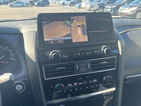 Used 2022 INFINITI QX80 Luxe w/ Cargo Package image 6