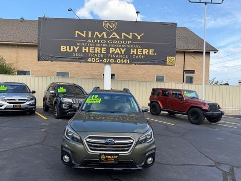 Used 2019 Subaru Outback 2.5i Limited AWD/4WD image 2