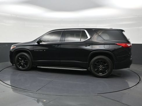 Used 2020 Chevrolet Traverse LS FWD image 2
