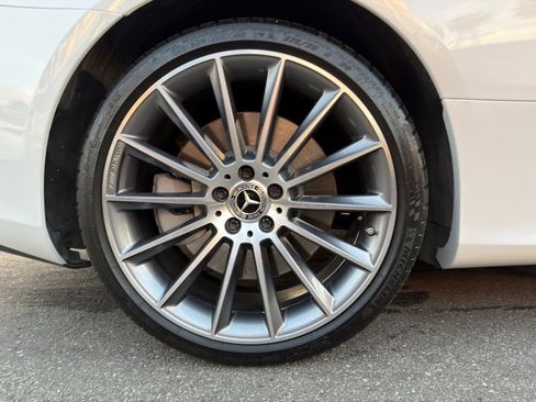 Used 2023 Mercedes-Benz E 450 E 450 image 13