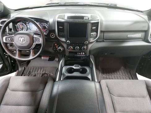 Used 2019 RAM 1500 Big Horn AWD/4WD image 9
