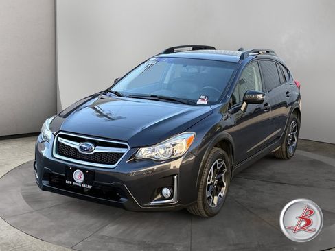 Used 2016 Subaru Crosstrek 2.0i Limited w/ Popular Package #2 AWD/4WD image 3