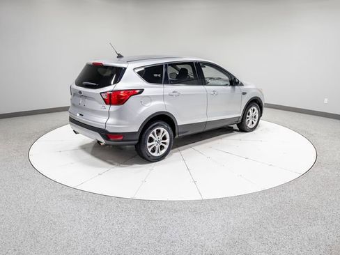 Used 2019 Ford Escape SE AWD/4WD image 30