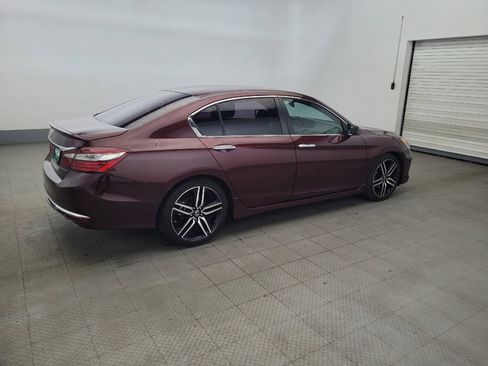 Used 2016 Honda Accord Sport image 10