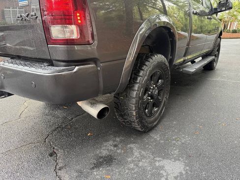 Used 2017 RAM 2500 Laramie w/ Sport Appearance Group AWD/4WD image 7