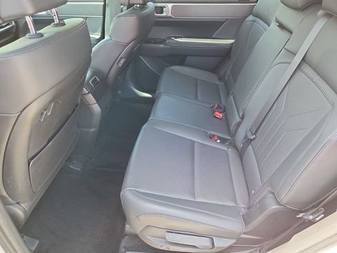 Certified 2024 Hyundai Santa Fe SEL FWD image 12