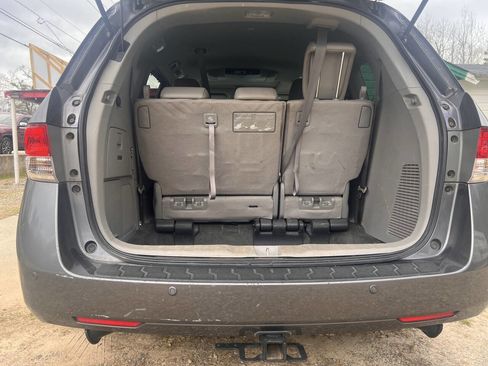 Used 2016 Honda Odyssey Touring Elite image 10