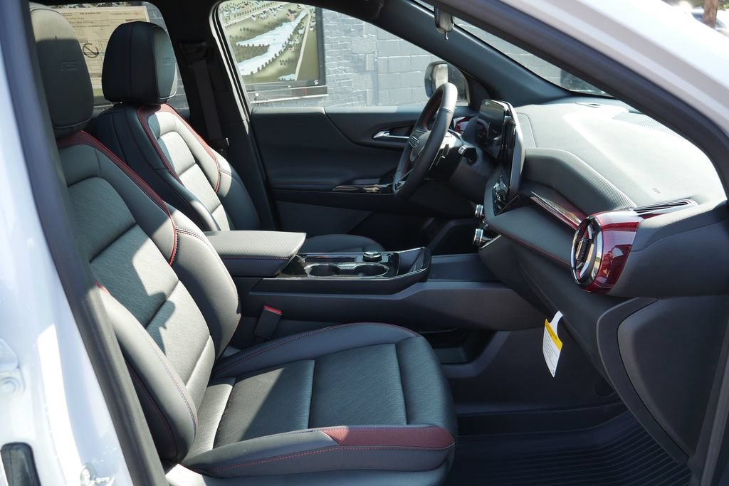 New 2026 Chevrolet Equinox RS w/ Convenience Package III AWD/4WD image 10