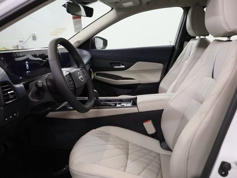 New 2026 Nissan Sentra SL w/ Floor Mat Package FWD image 11