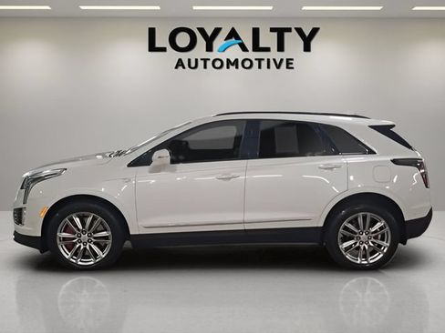 Used 2022 Cadillac XT5 Sportv w/ Technology Package AWD/4WD image 2