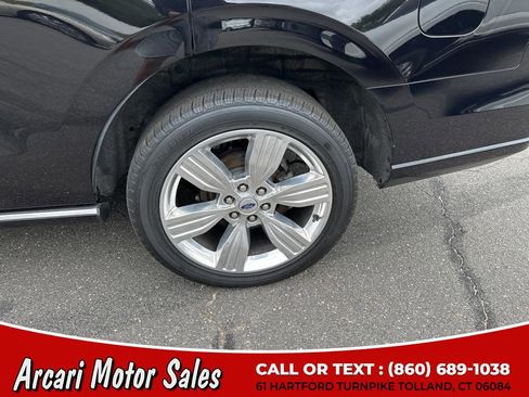 Used 2023 Ford Expedition Platinum image 9