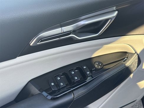 Used 2023 Kia Sportage EX image 15