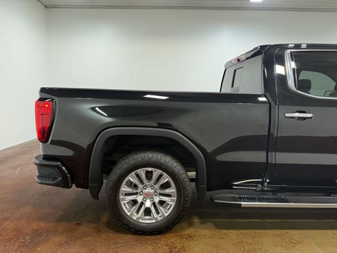 Used 2025 GMC Sierra 1500 Denali AWD/4WD image 34