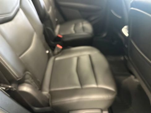 Used 2022 Cadillac XT6 Premium Luxury AWD/4WD image 29