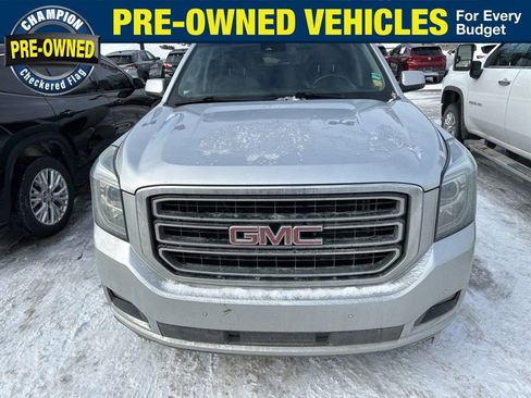 Used 2016 GMC Yukon XL SLT w/ Open Road Package image 1