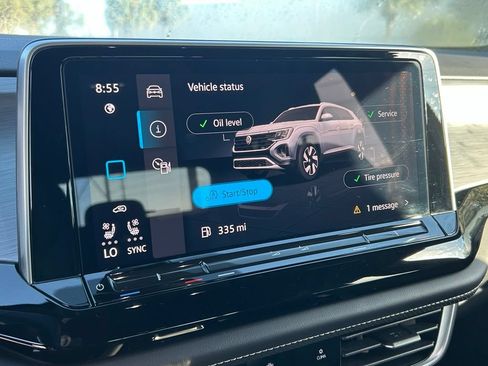 Certified 2024 Volkswagen Atlas Cross Sport SE AWD/4WD image 27