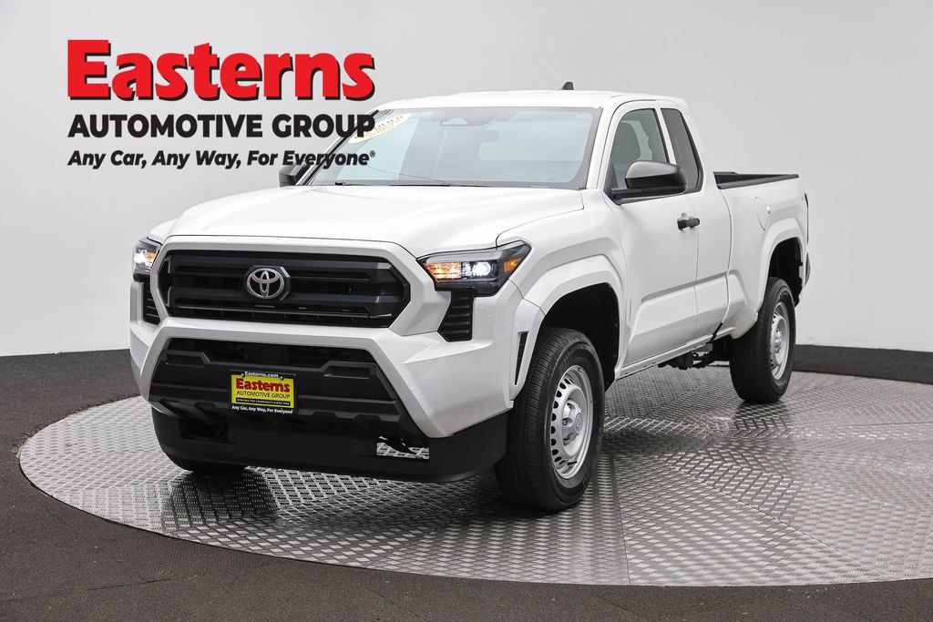 Used 2024 Toyota Tacoma SR RWD image 1