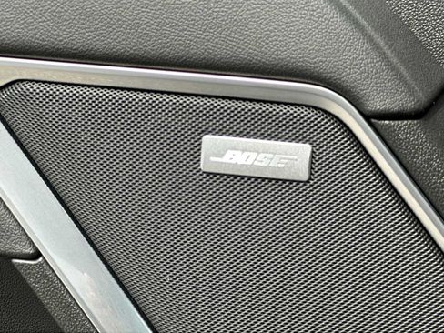 Certified 2023 GMC Sierra 1500 SLT w/ SLT Premium Package AWD/4WD image 33