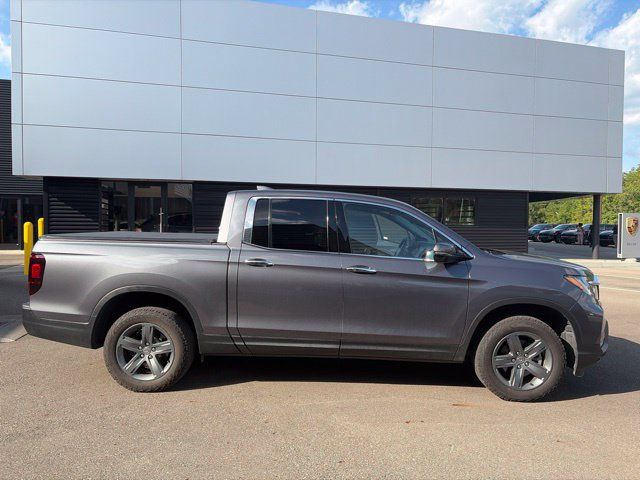 Used 2023 Honda Ridgeline RTL-E image 2