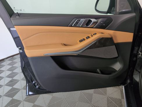 Used 2026 BMW X5 sDrive40i image 10