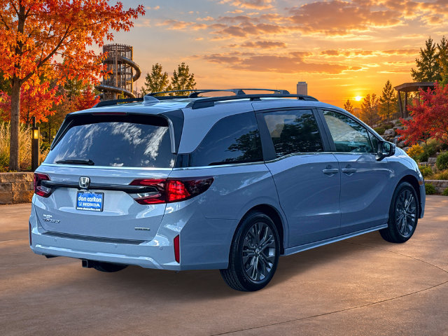 New 2027 Honda Odyssey Touring image 4