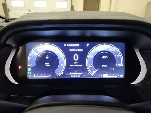 Used 2023 Jeep Grand Cherokee Overland w/ Luxury Tech Group IV image 17