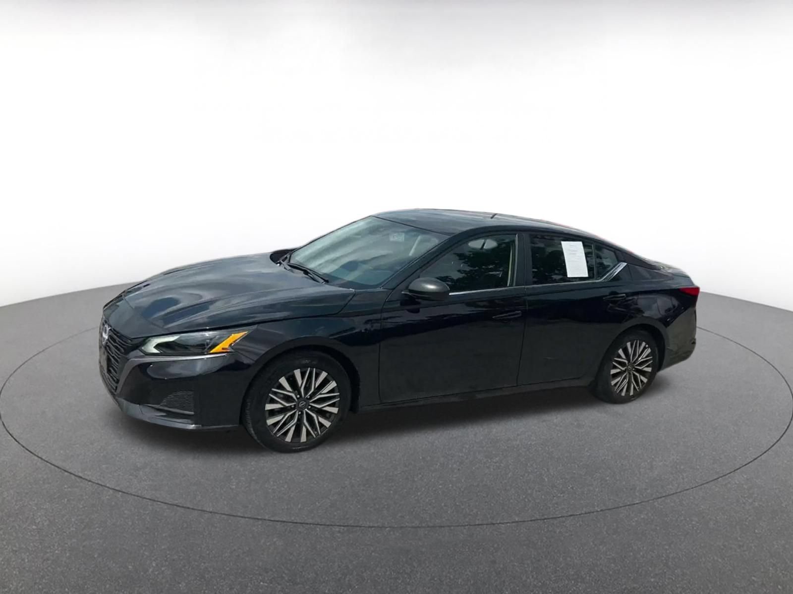 Used 2026 Nissan Altima 2.5 SV FWD image 7