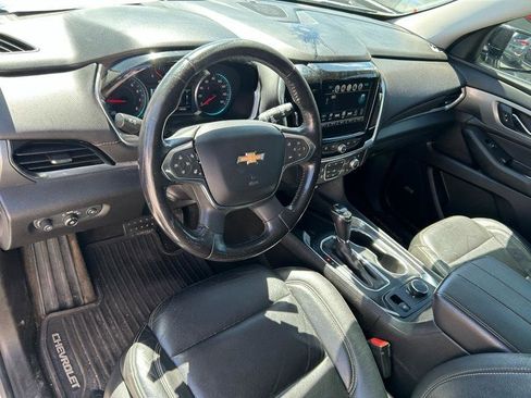 Used 2019 Chevrolet Traverse Premier w/ Redline Edition FWD image 8