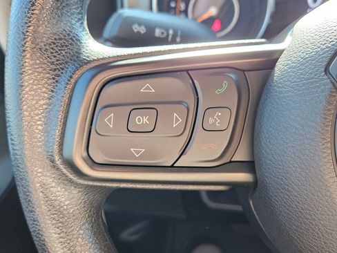 Used 2023 Jeep Wrangler Sport image 19