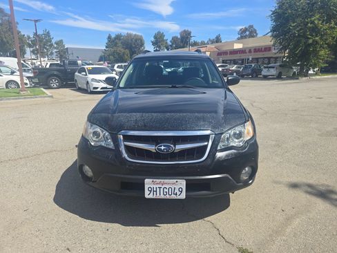 Used 2009 Subaru Outback 2.5i Special Edition AWD/4WD image 2