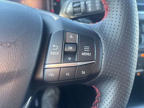 Used 2024 Ford Escape ST-Line image 21