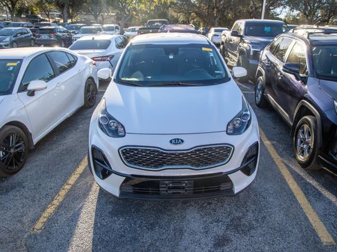 Used 2021 Kia Sportage LX image 5