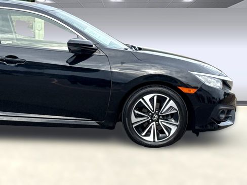 Certified 2018 Honda Civic EX-L image 33