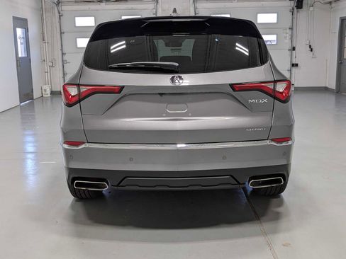 Used 2023 Acura MDX SH-AWD w/ Technology Package image 10