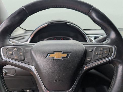 Used 2016 Chevrolet Malibu LT image 18