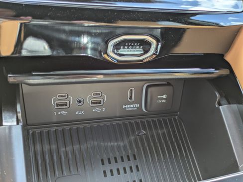 New 2026 Jeep Grand Cherokee L Summit AWD/4WD image 19