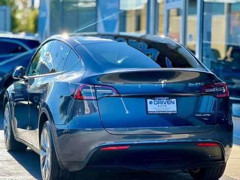 Used 2021 Tesla Model Y Long Range image 3