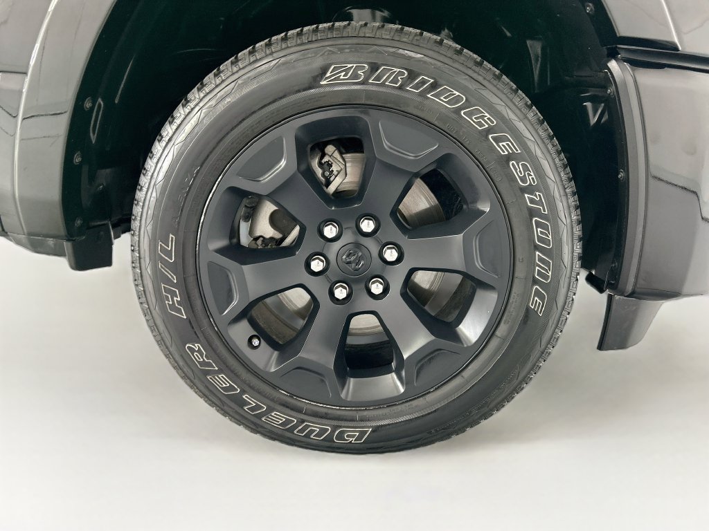 Used 2025 RAM 1500 Big Horn AWD/4WD image 31