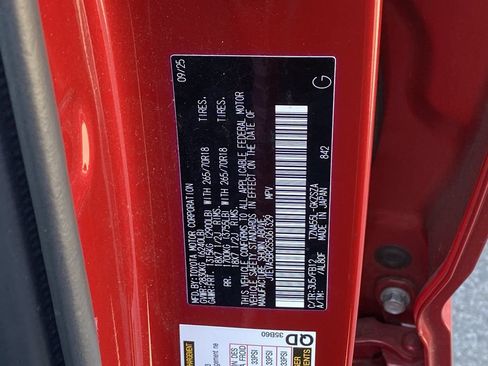 Certified 2025 Toyota 4Runner TRD Off-Road AWD/4WD image 14