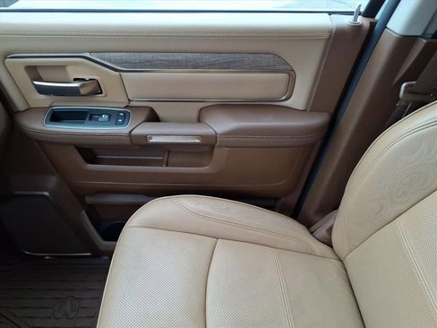 Used 2024 RAM 3500 Limited image 36