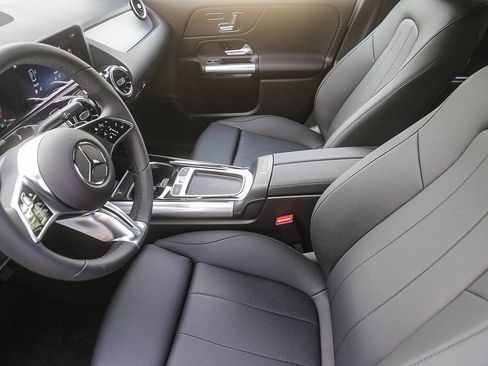New 2026 Mercedes-Benz GLA 250 image 17