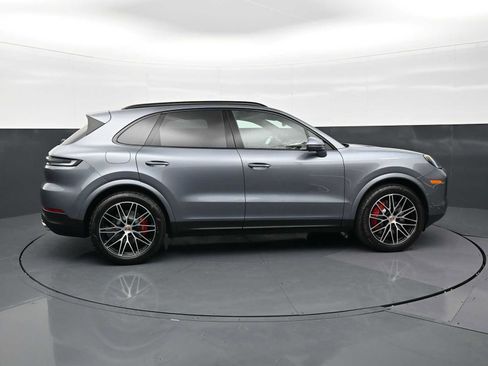 New 2026 Porsche Cayenne S AWD/4WD image 27