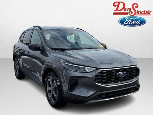 Used 2025 Ford Escape ST-Line FWD image 4