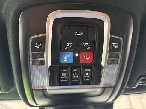 Used 2026 RAM 3500 Laramie image 33