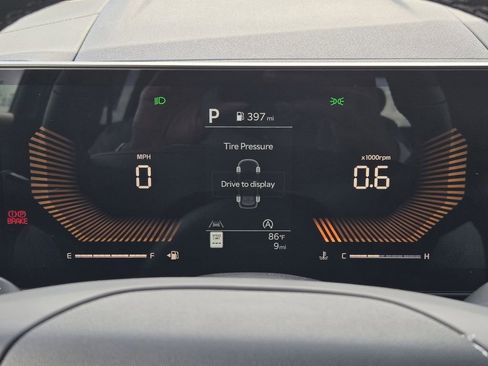 Certified 2026 Kia Sportage EX w/ EX Panorama Roof Package image 11