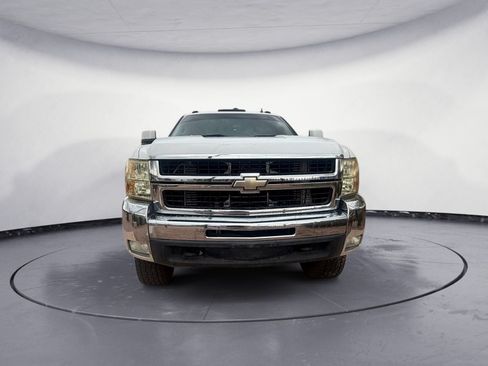 Used 2007 Chevrolet Silverado 3500 LTZ AWD/4WD image 2