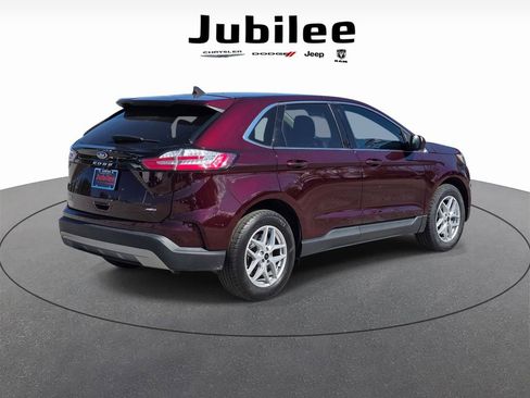 Used 2024 Ford Edge SEL AWD/4WD image 5